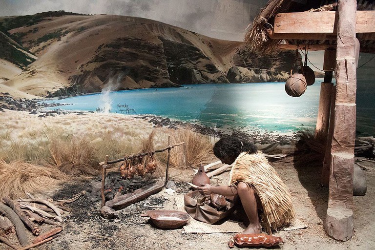https://img.theculturetrip.com/768x/wp-content/uploads/2017/04/maori_settlement_diorama_canterbury_museum_2016-01-27-2.jpg