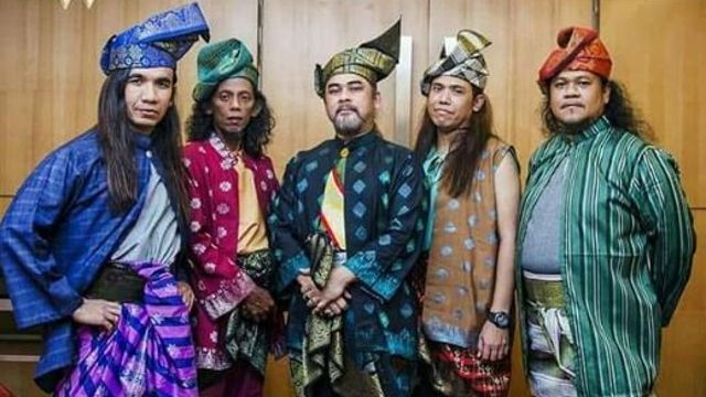 Pakaian Perempuan Zaman Kesultanan Melayu Melaka - malayase